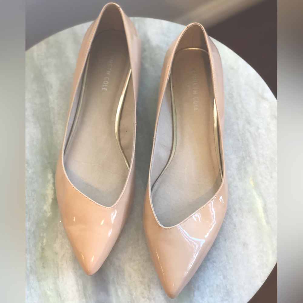 Kenneth Cole Camelia Flats 11 Nude Patent Leather Asymmetric Point Toe